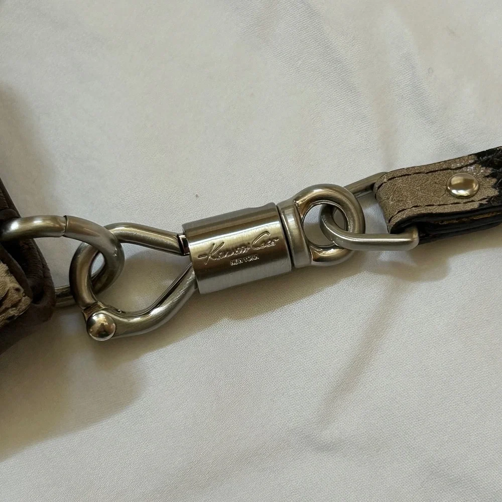 Kenneth Cole New York Leather Wristlet Clutch Brown Snake Print Fold‎ Over